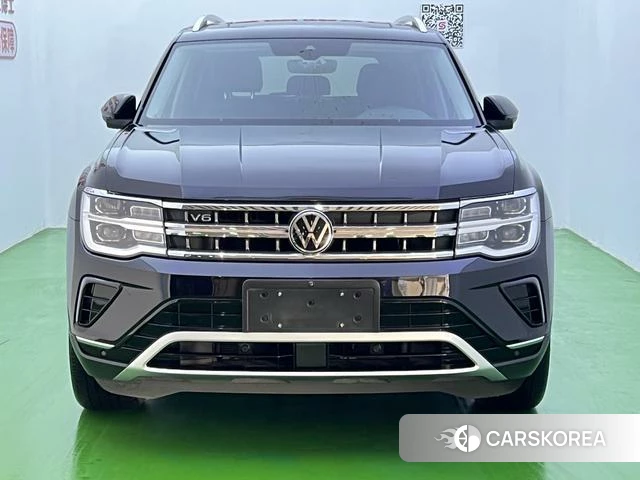 Volkswagen Tourang 2022 Черный из Китая