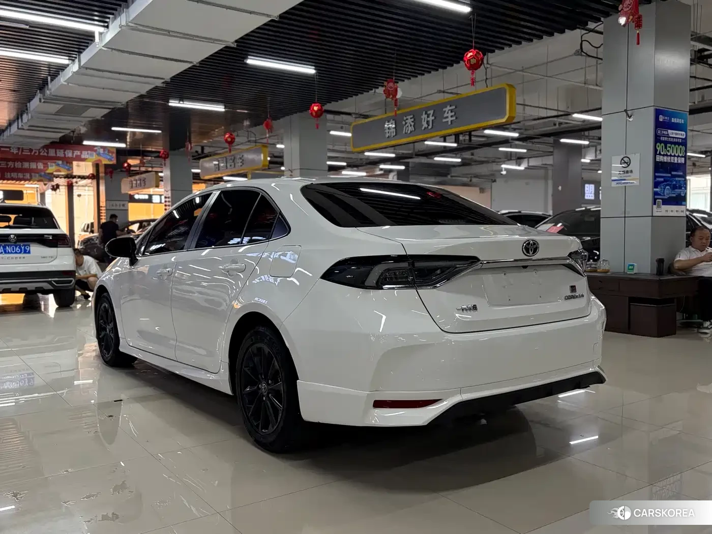 Toyota Corolla 2022 Белый из Китая