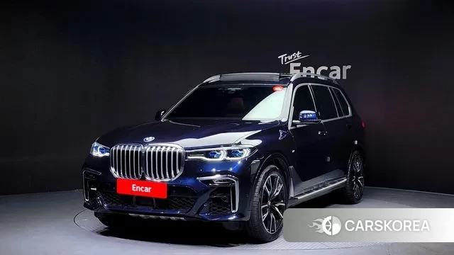 BMW X7 (G07) 2021 Черный из Кореи