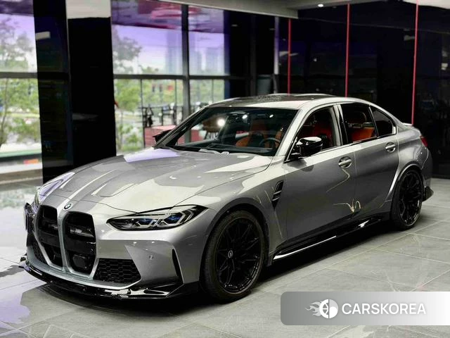BMW M3 2024 Серебристо-серый из Китая
