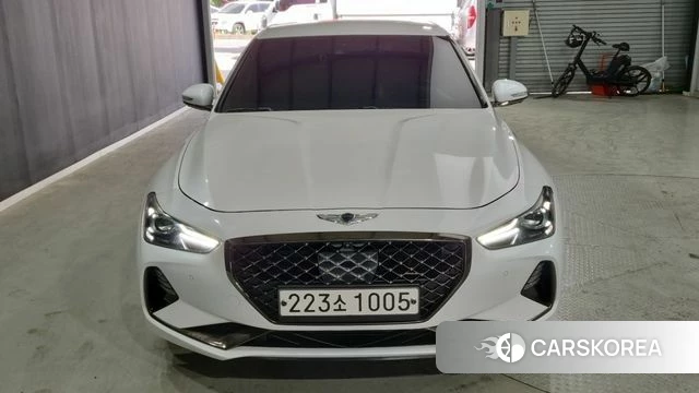 Genesis G70 2019 Белый из Кореи