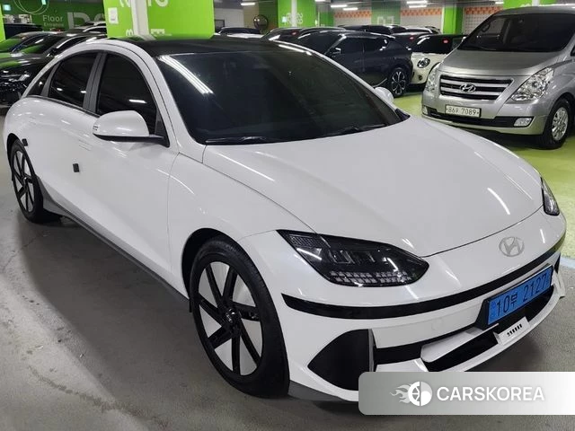 Hyundai Ionic 6 2023 Белый из Кореи