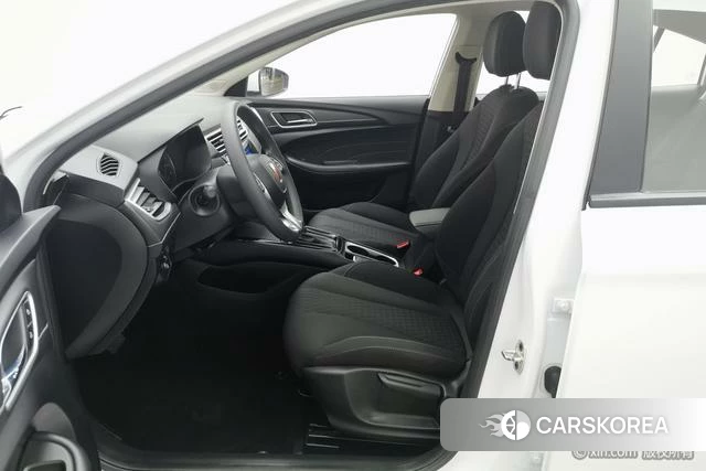 Roewe i5 2020 Белый из Китая