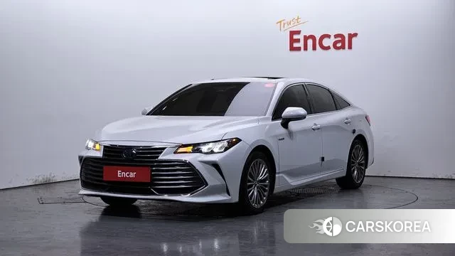 Toyota Avalon 5th Generation 2018 Белый из Кореи