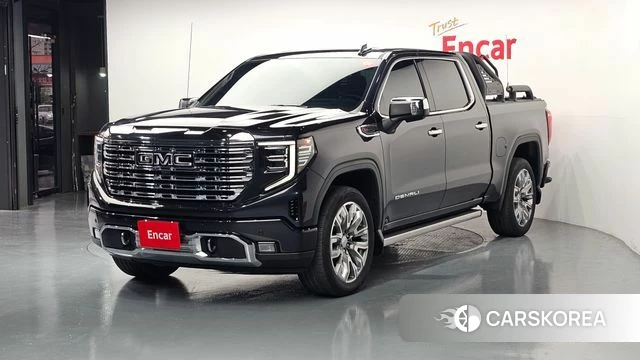 GMC Sierra 2023 Черный из Кореи