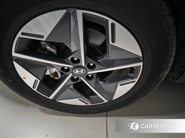 Hyundai The New Tucson Hybrid (NX4) 2025 Черный из Кореи