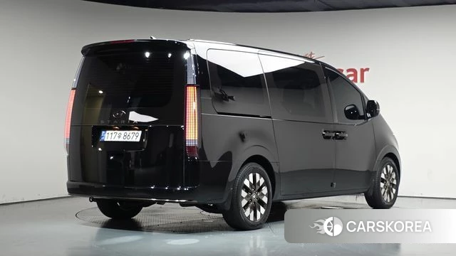 Hyundai Staria 2024 Черный из Кореи