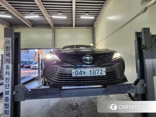 Toyota Camry (XV70) 2018 Черный из Кореи