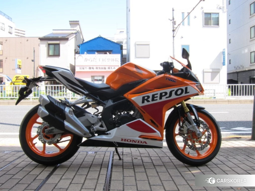Проданный Honda CBR250RR 2017 из Японии, фото 2