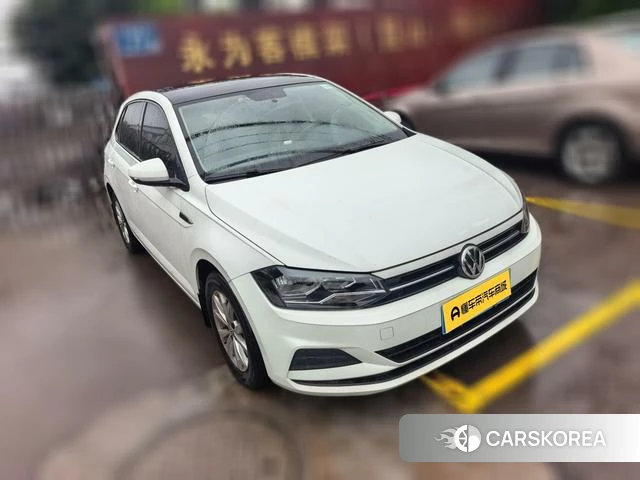 Volkswagen Polo 2020 Белый из Китая