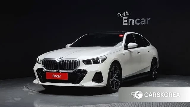 BMW 5 Series (G60) 2024 Белый из Кореи