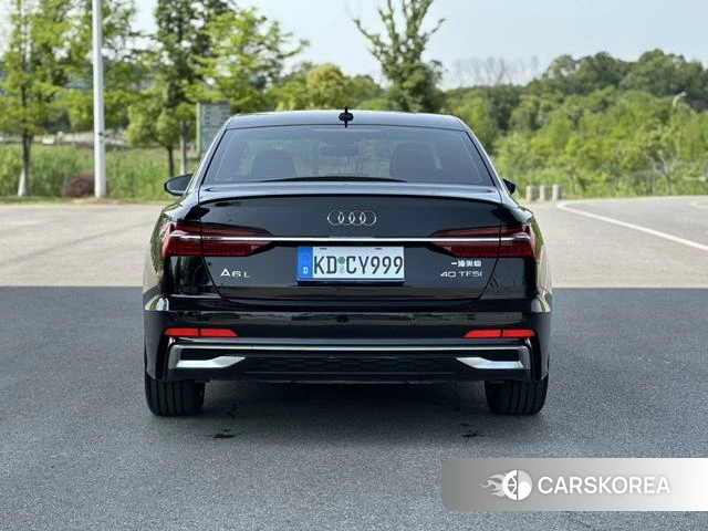 Audi A6L 2024 Черный из Китая