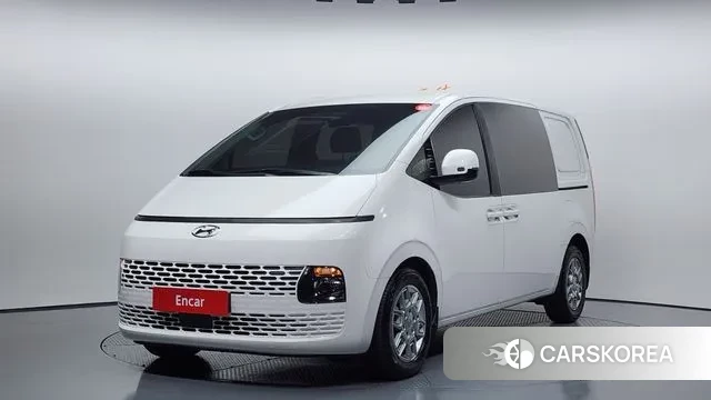 Hyundai Staria 2022 Белый из Кореи