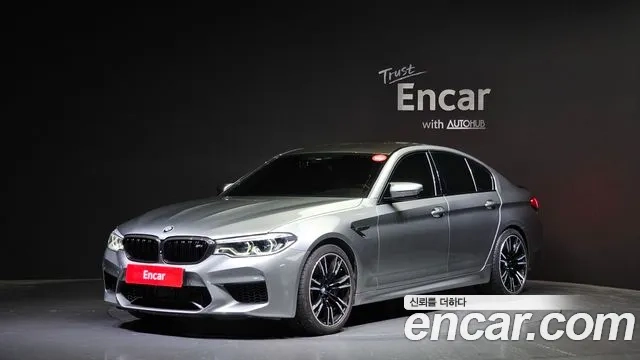 BMW M5 (F90) 2019 Серебристо-серый из Кореи