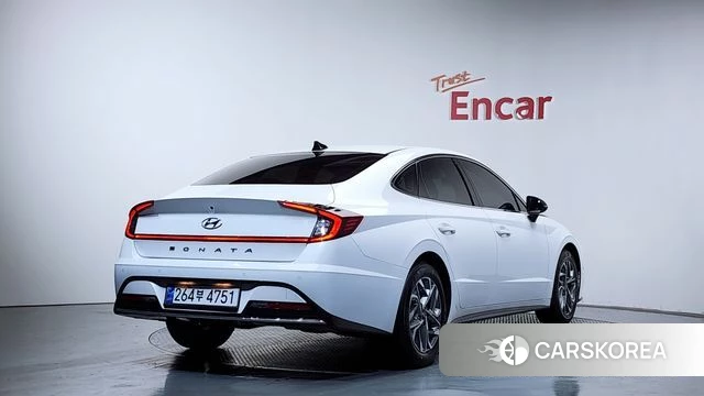 Hyundai Sonata (DN8) 2022 Белый из Кореи