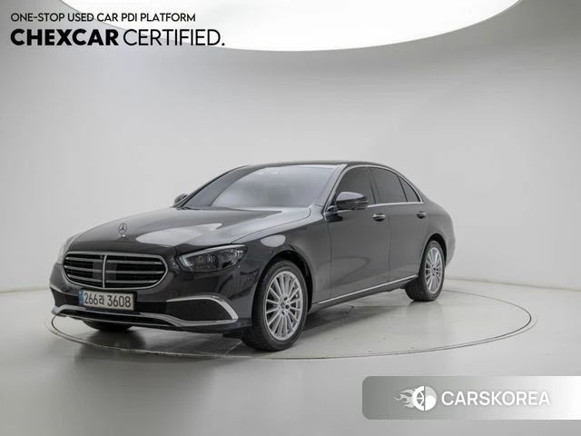 Mercedes-Benz E-Class W213 2022 Серый из Кореи