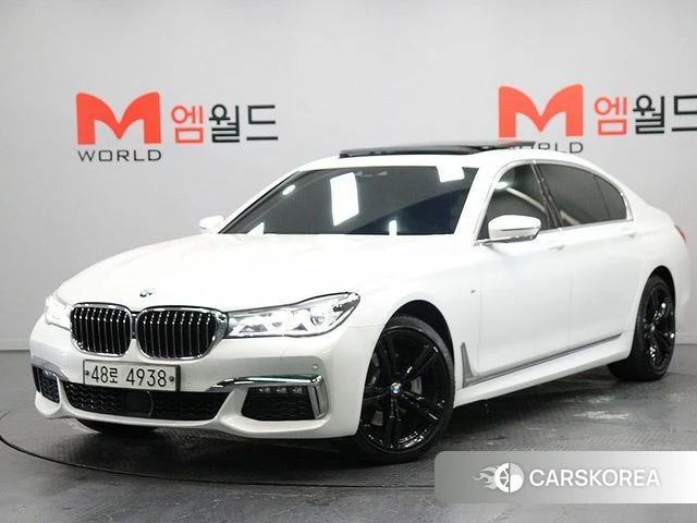 BMW 7 Series (G11) 2018 Белый из Кореи