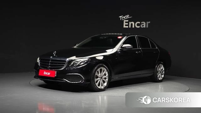 Mercedes-Benz E-Class W213 2018 Черный из Кореи