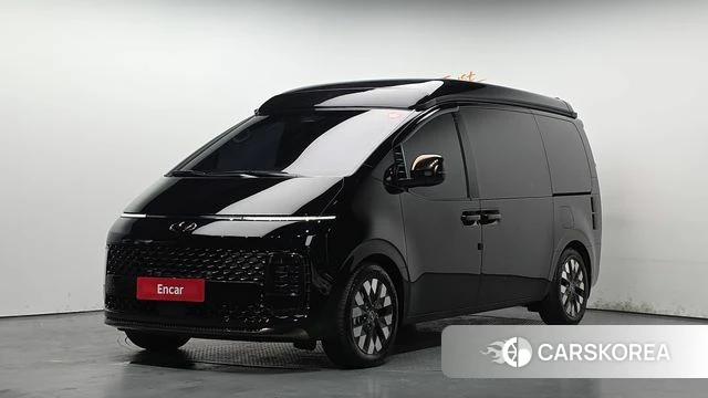 Hyundai Staria 2023 Черный из Кореи
