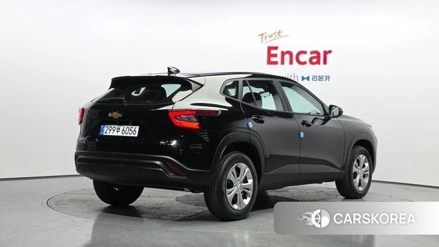 Chevrolet (GM Daewoo) Trax Crossover 2026 Черный из Кореи