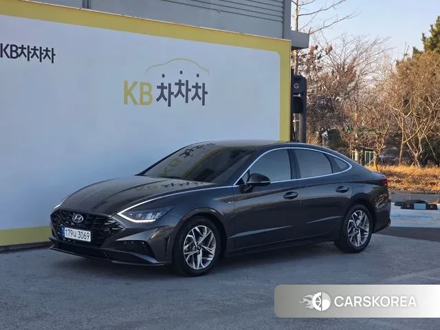 Hyundai Sonata (DN8) 2021 Серый из Кореи