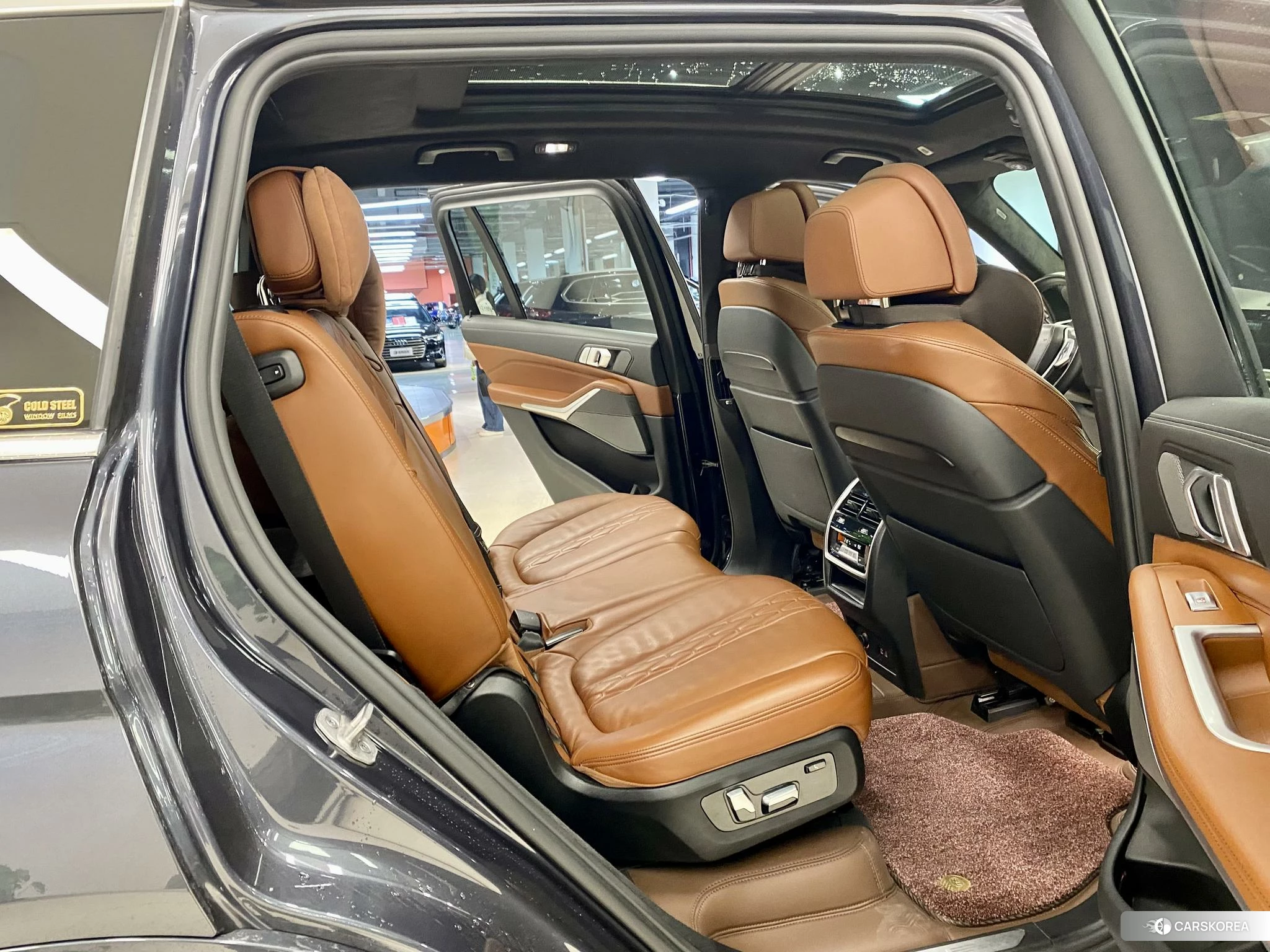 BMW X7 2020 Темно-серый из Китая