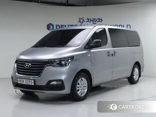 Hyundai The New Grand Starex 2019 Серебряный из Кореи
