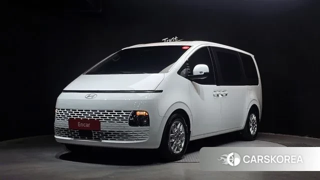 Hyundai Staria 2025 Белый из Кореи