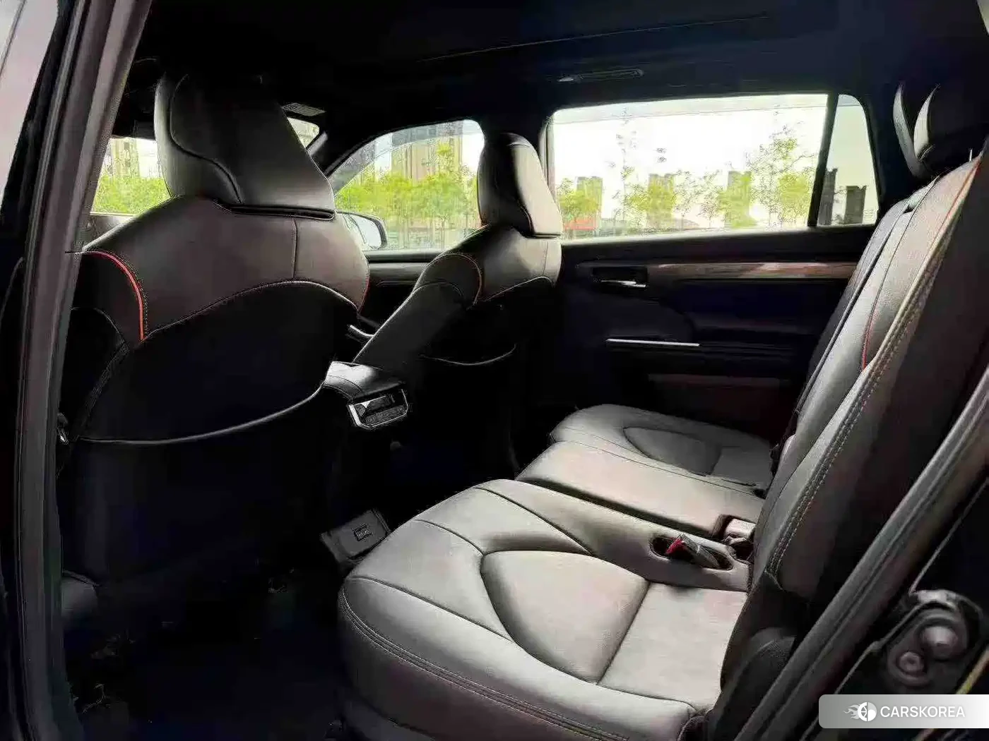 Toyota Crown 2025 Черный из Китая