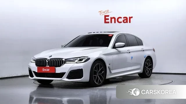 BMW 5 Series (G30) 2023 Белый из Кореи