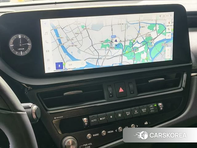 Lexus ES 2023 Шампань из Китая