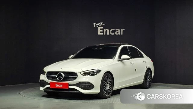 Mercedes-Benz C-Class W206 2024 Белый из Кореи