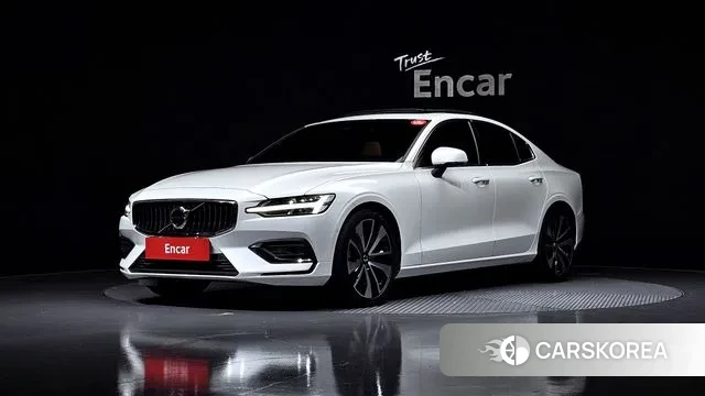 Volvo S60 3rd generation 2024 Белый из Кореи