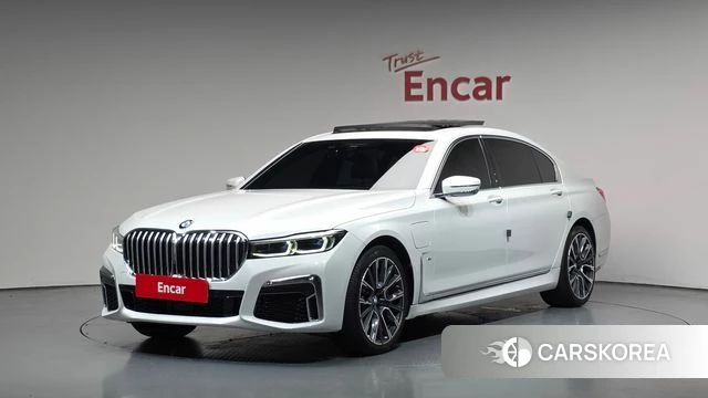 BMW 7 Series (G11) 2019 Белый из Кореи