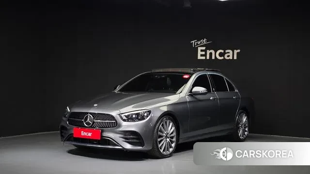 Mercedes-Benz E-Class W213 2022 Серый из Кореи