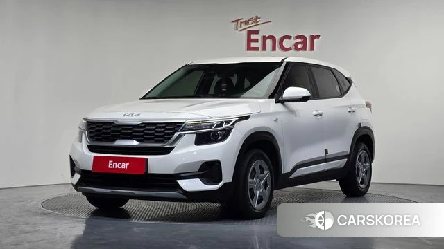 Kia Seltos 2022 Белый из Кореи