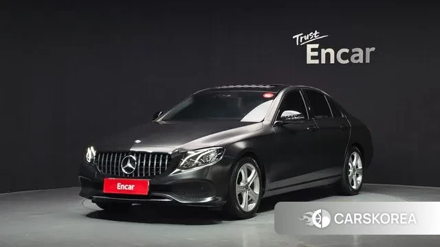 Mercedes-Benz E-Class W213 2018 Черный из Кореи