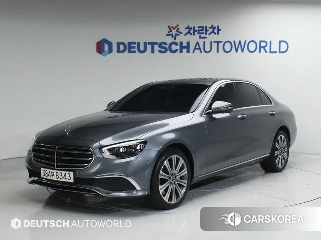 Mercedes-Benz E-Class W213 2022 Серый из Кореи