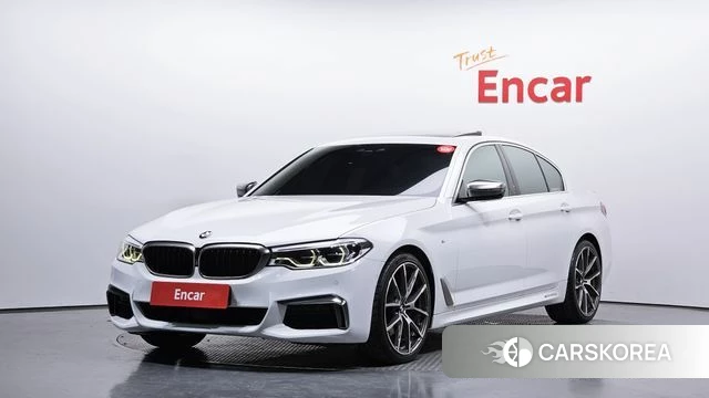 BMW 5 Series (G30) 2018 Белый из Кореи