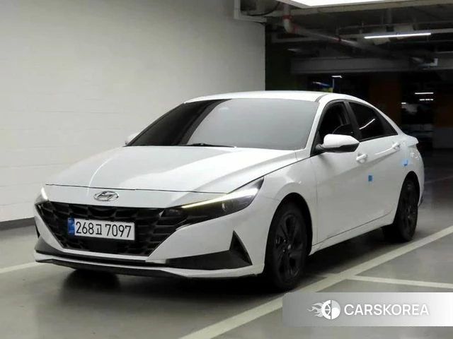 Hyundai Avante Hybrid (CN7) 2022 Белый из Кореи