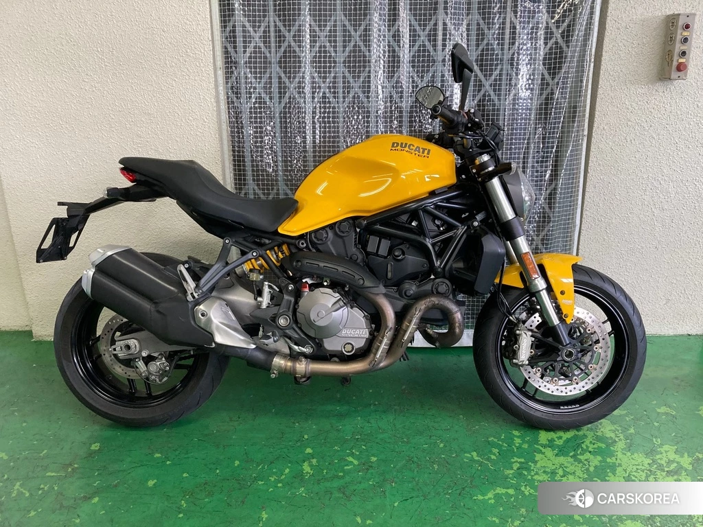Проданный Ducati MONSTER 821 2018 из Японии