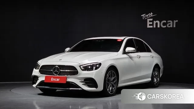 Mercedes-Benz E-Class W213 2023 Белый из Кореи