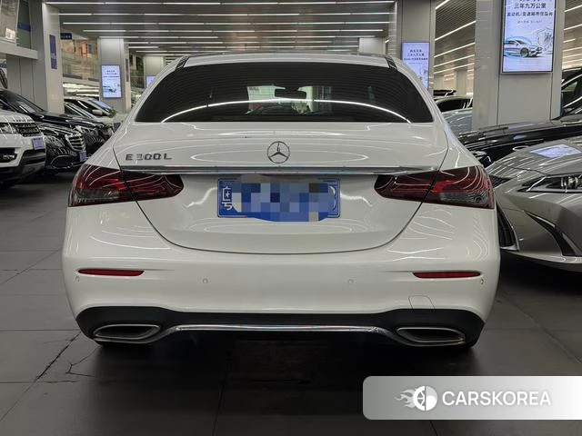 Mercedes-Benz E-class id 3993833 из Китая