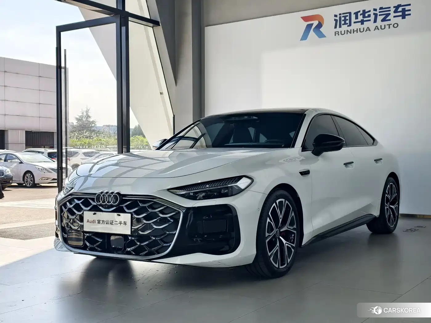 Audi A5L 2025 Белый из Китая