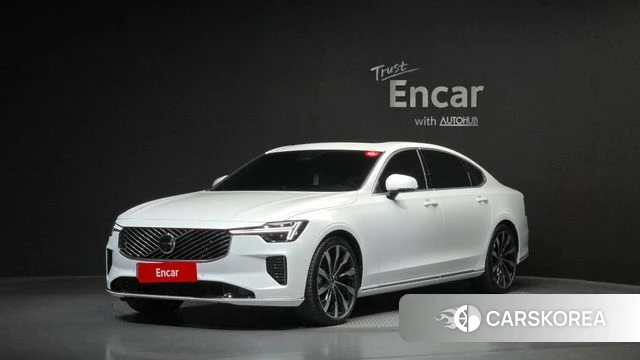 Volvo S90 2025 Белый из Кореи