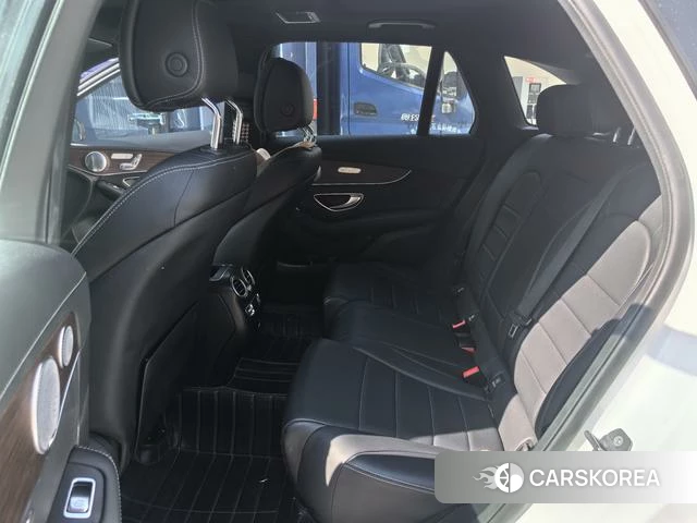 Mercedes-Benz GLC 2021 Белый из Китая