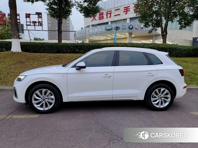 Audi Q5L 2023 Белый из Китая