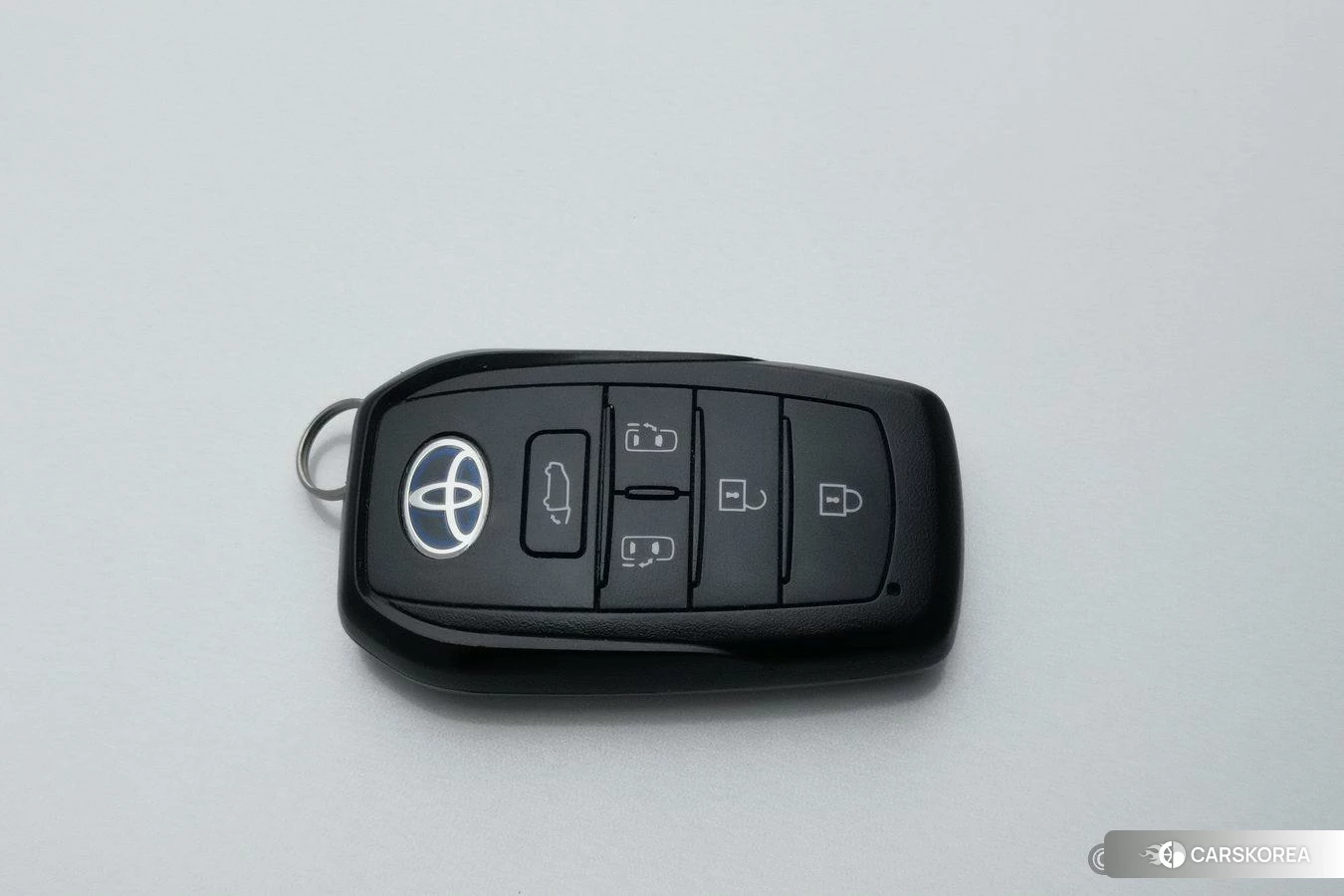 Toyota Sienna 2021 Белый из Китая