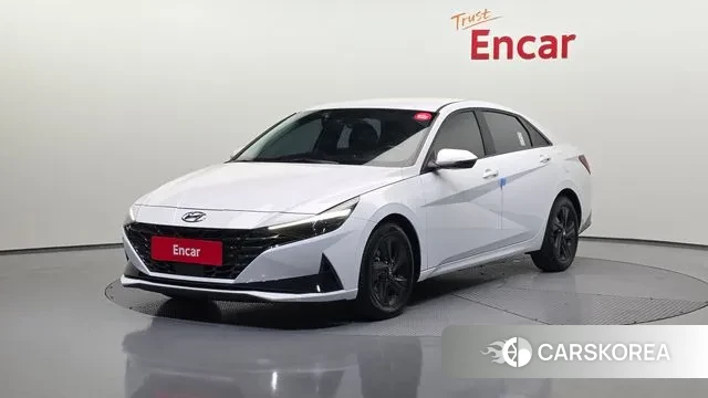 Hyundai Avante Hybrid (CN7) 2022 Белый из Кореи