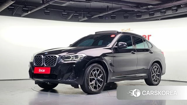 BMW X4 (G02) 2023 Черный из Кореи